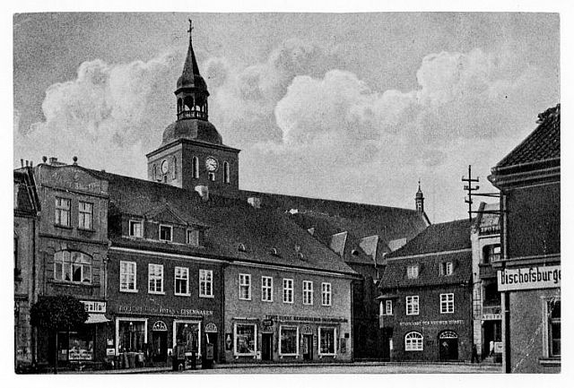 Biskupiec - Plac Wolności (dawny Markplatz)